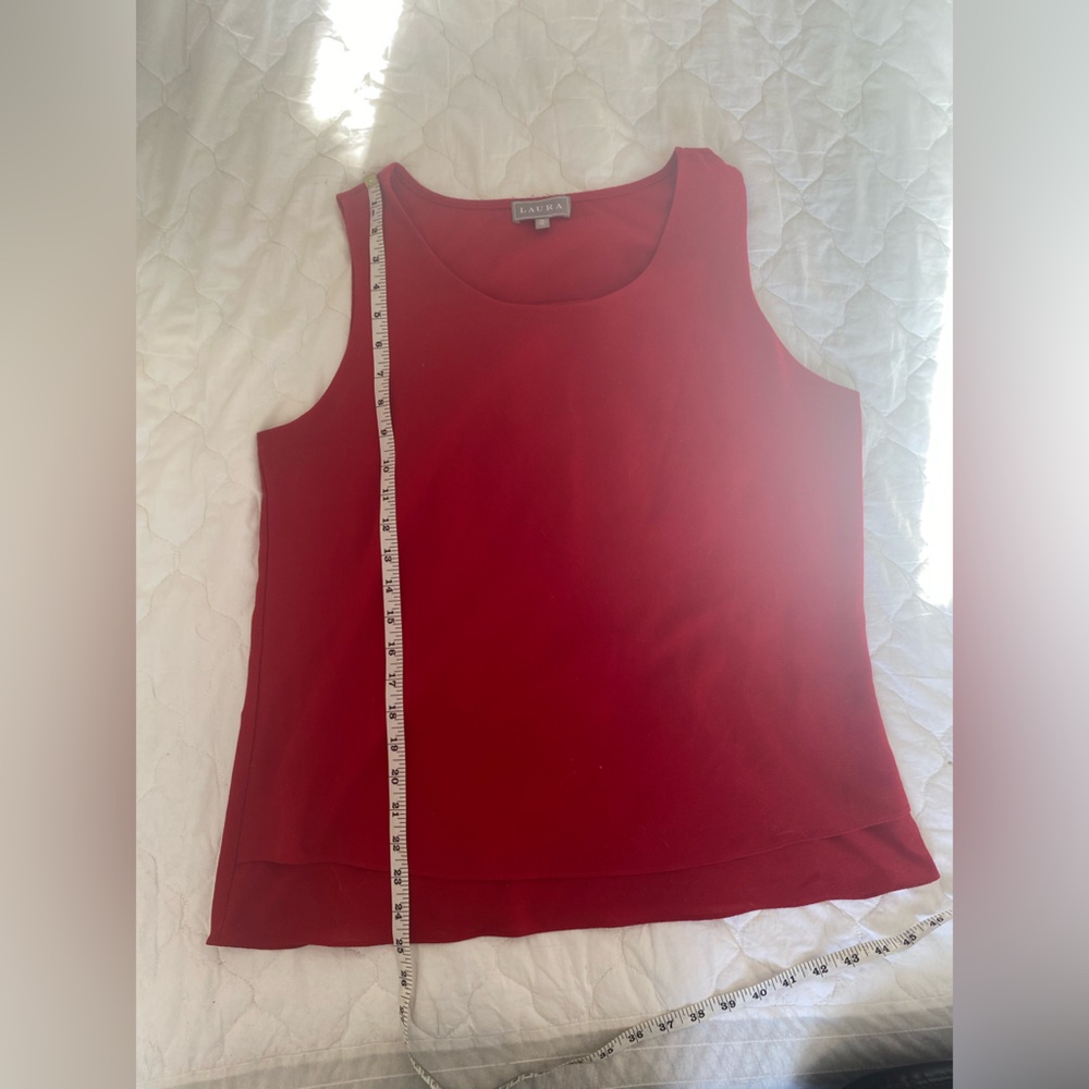 Laura Red Sleeveless Layered Blouse Size M – Dressy Work Top - Picture 4 of 5